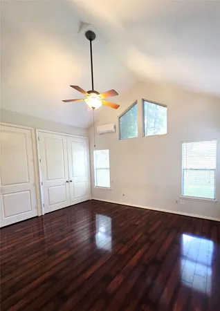 $2,100 | 58 Breezy Point Place, The Woodlands, TX 77381
