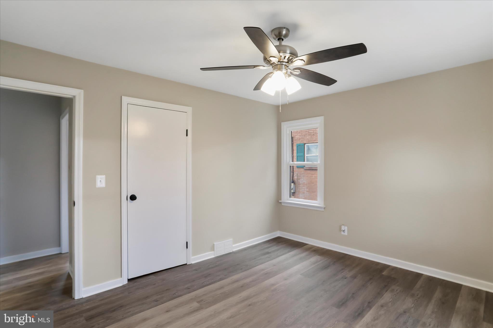 27 Harvard Road Hagerstown, MD 21742 - Photo 15 of 32 Bedroom 2