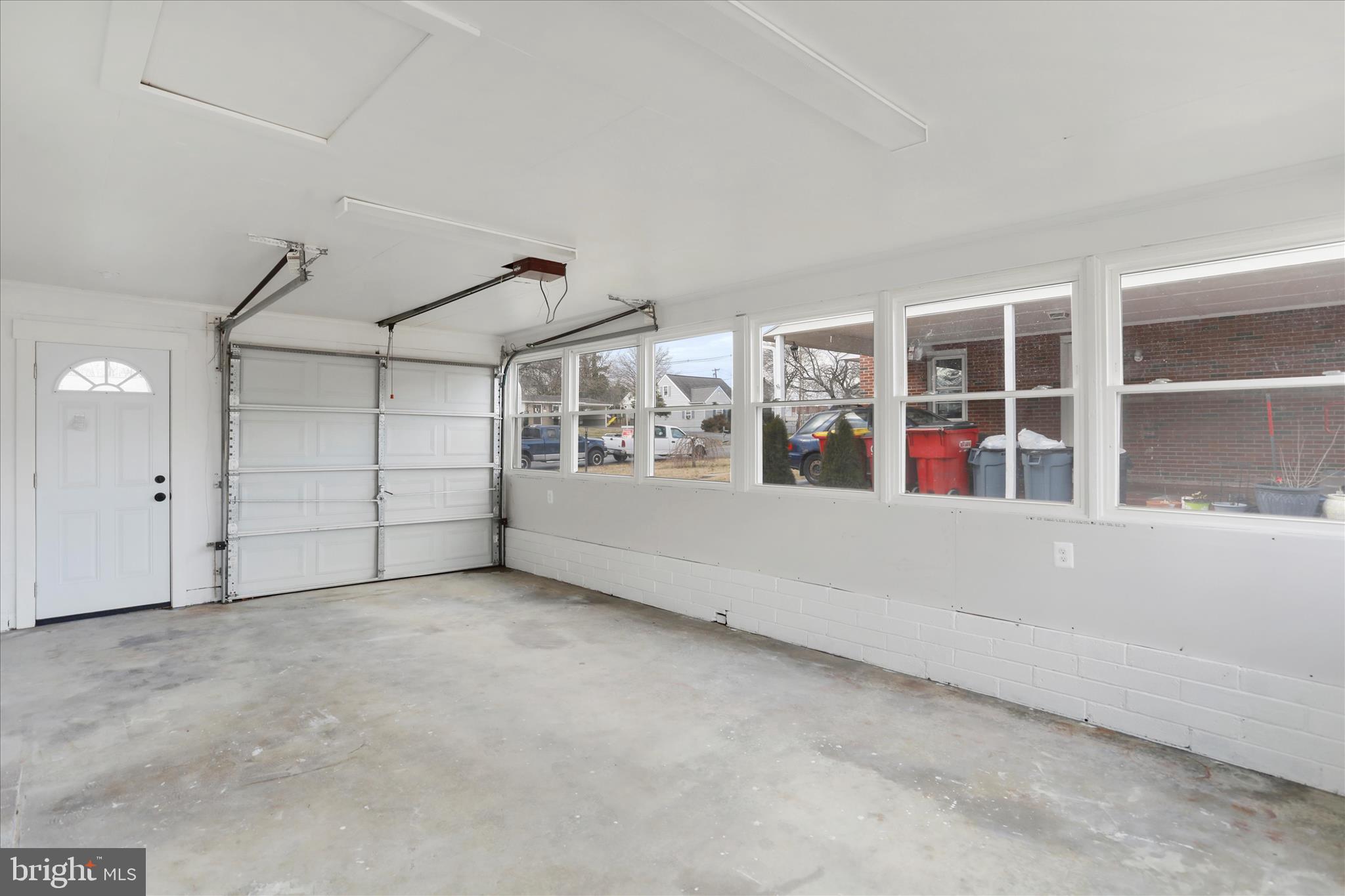 27 Harvard Road Hagerstown, MD 21742 - Photo 28 of 32 Garage