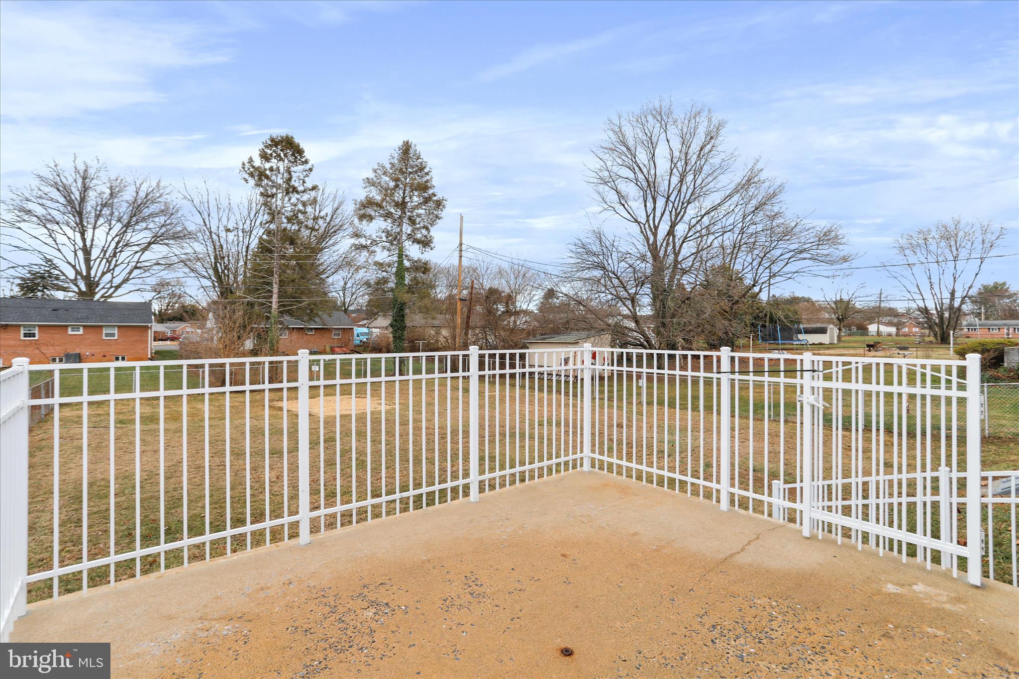 27 Harvard Road Hagerstown, MD 21742 - Photo 31 of 32 Back Porch