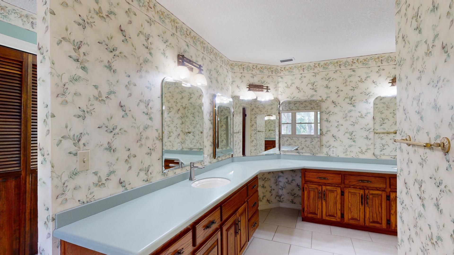 3900 Leghorn Road Malabar, FL 32950 - Photo 17 of 37 Master Bath 2