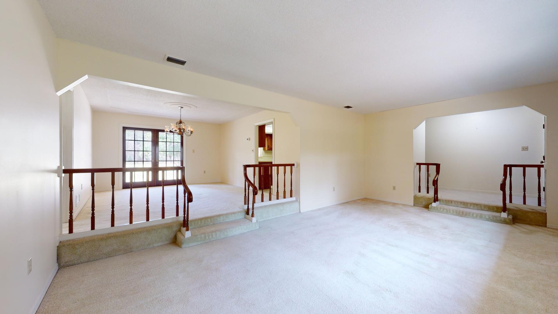 3900 Leghorn Road Malabar, FL 32950 - Photo 4 of 37 Living Room 3