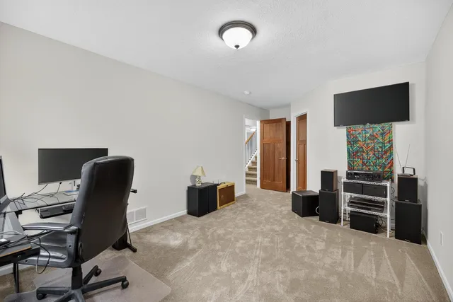 $459,900 | 875 Golfview Avenue, Zumbrota, MN 55992