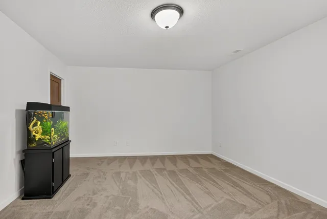 $459,900 | 875 Golfview Avenue, Zumbrota, MN 55992