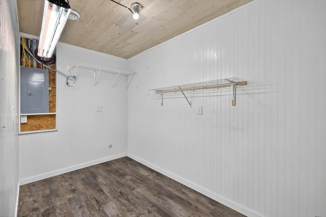 $459,900 | 875 Golfview Avenue, Zumbrota, MN 55992