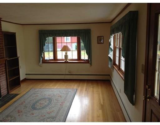 11 Stone Path Lane West Springfield, MA 01089 - Photo 4 of 27 Gallery Image 4