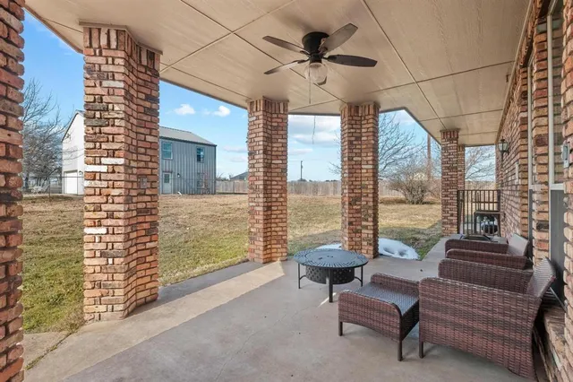 $675,000 | 820 Alysa Lane, Waxahachie, TX 75167