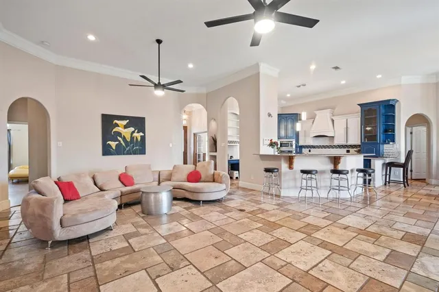 $675,000 | 820 Alysa Lane, Waxahachie, TX 75167