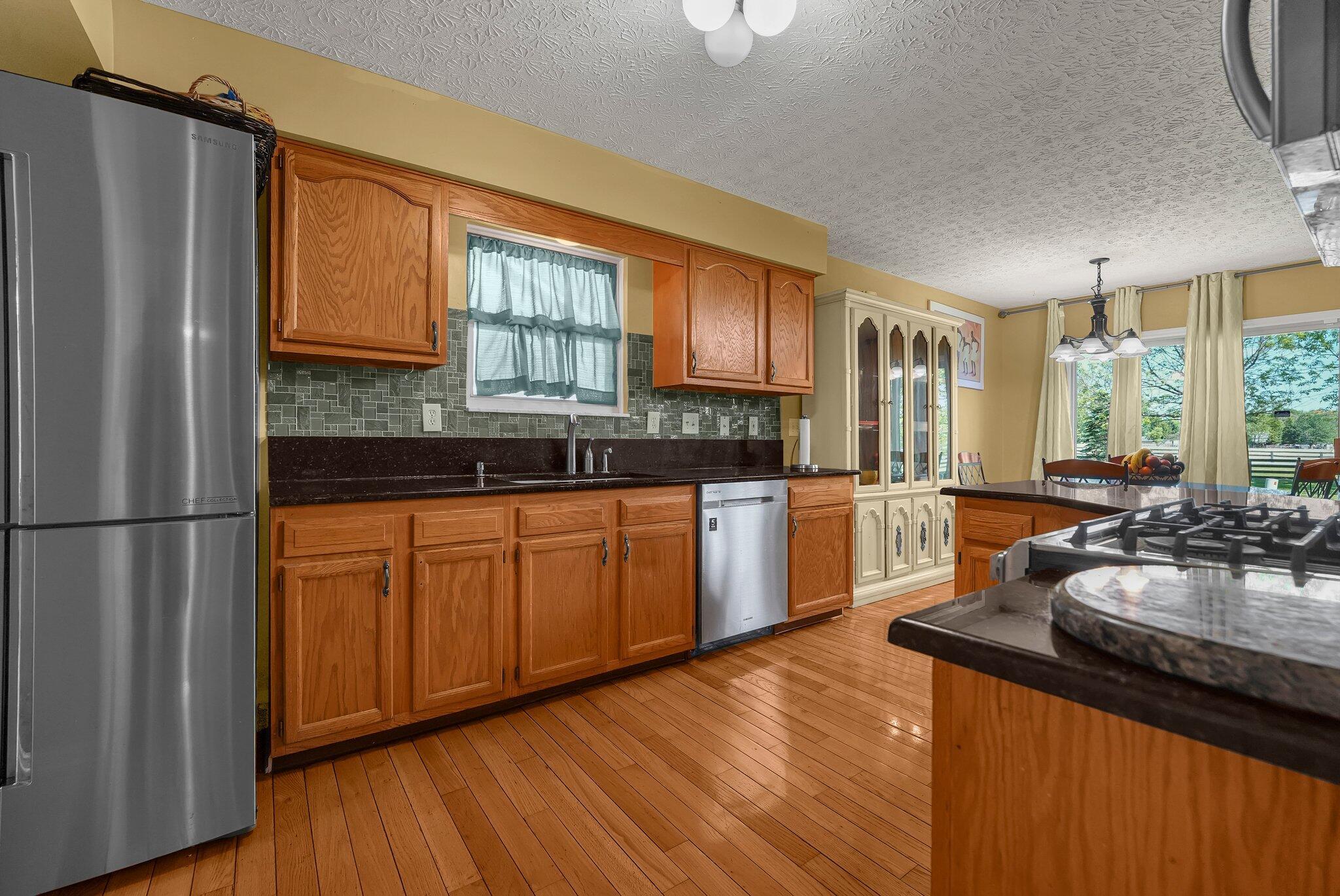 8856 Riverside Street Canal Winchester, OH 43110 - Photo 6 of 23 12-web-or-mls-8856-riverside-st