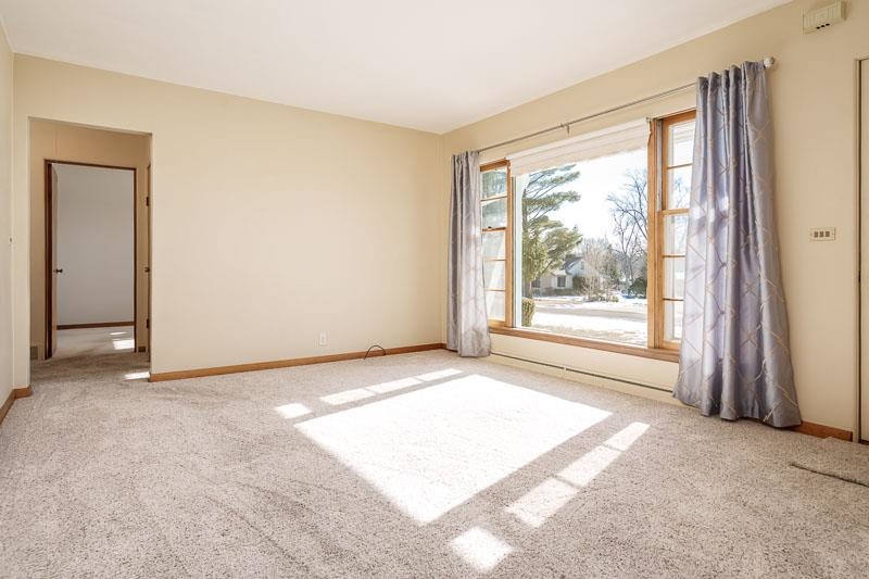 2449 W Forest Beloit, WI 53511 - Photo 17 of 46