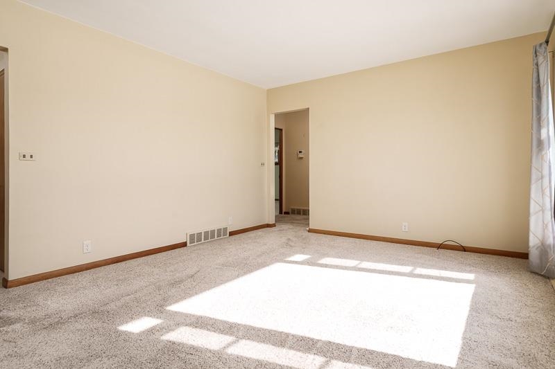 2449 W Forest Beloit, WI 53511 - Photo 18 of 46