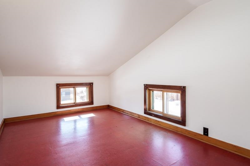 2449 W Forest Beloit, WI 53511 - Photo 33 of 46