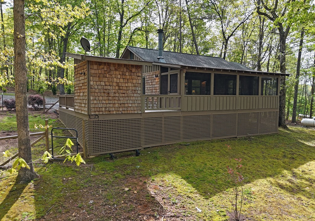 112 Sunrise Lane Blue Ridge, GA 30513 - Photo 11 of 35