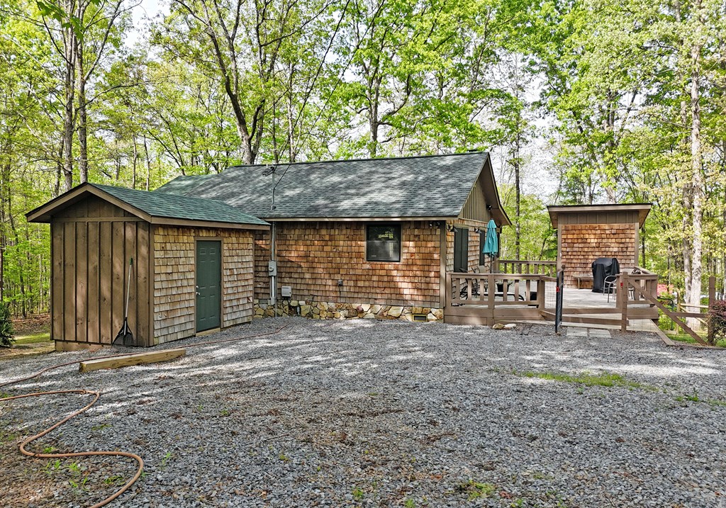 112 Sunrise Lane Blue Ridge, GA 30513 - Photo 15 of 35