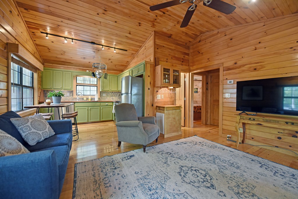 112 Sunrise Lane Blue Ridge, GA 30513 - Photo 22 of 35