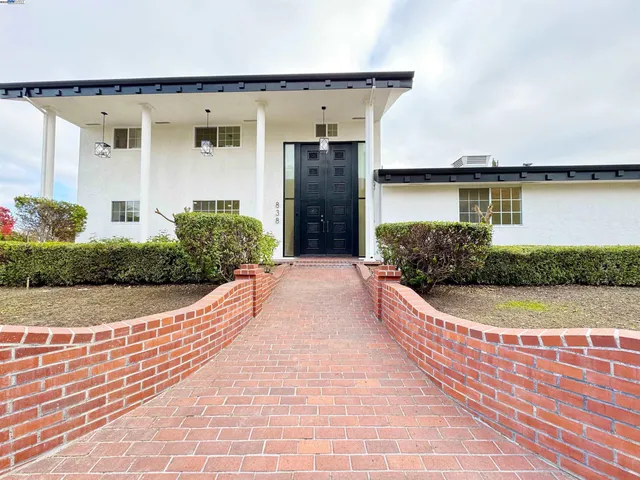 $1,299,000 | 838 Virginia Avenue, Lodi, CA 95242