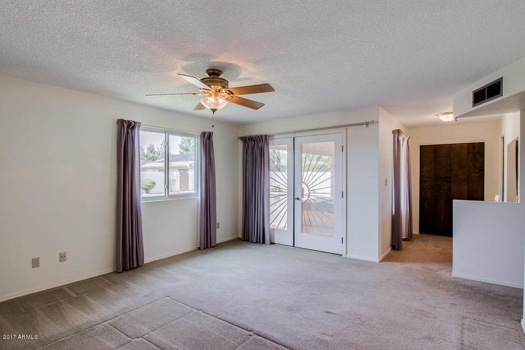 965 East Gunstock Road Chandler, AZ 85286 - Photo 16 of 46 Arcadia Doors leading to pool