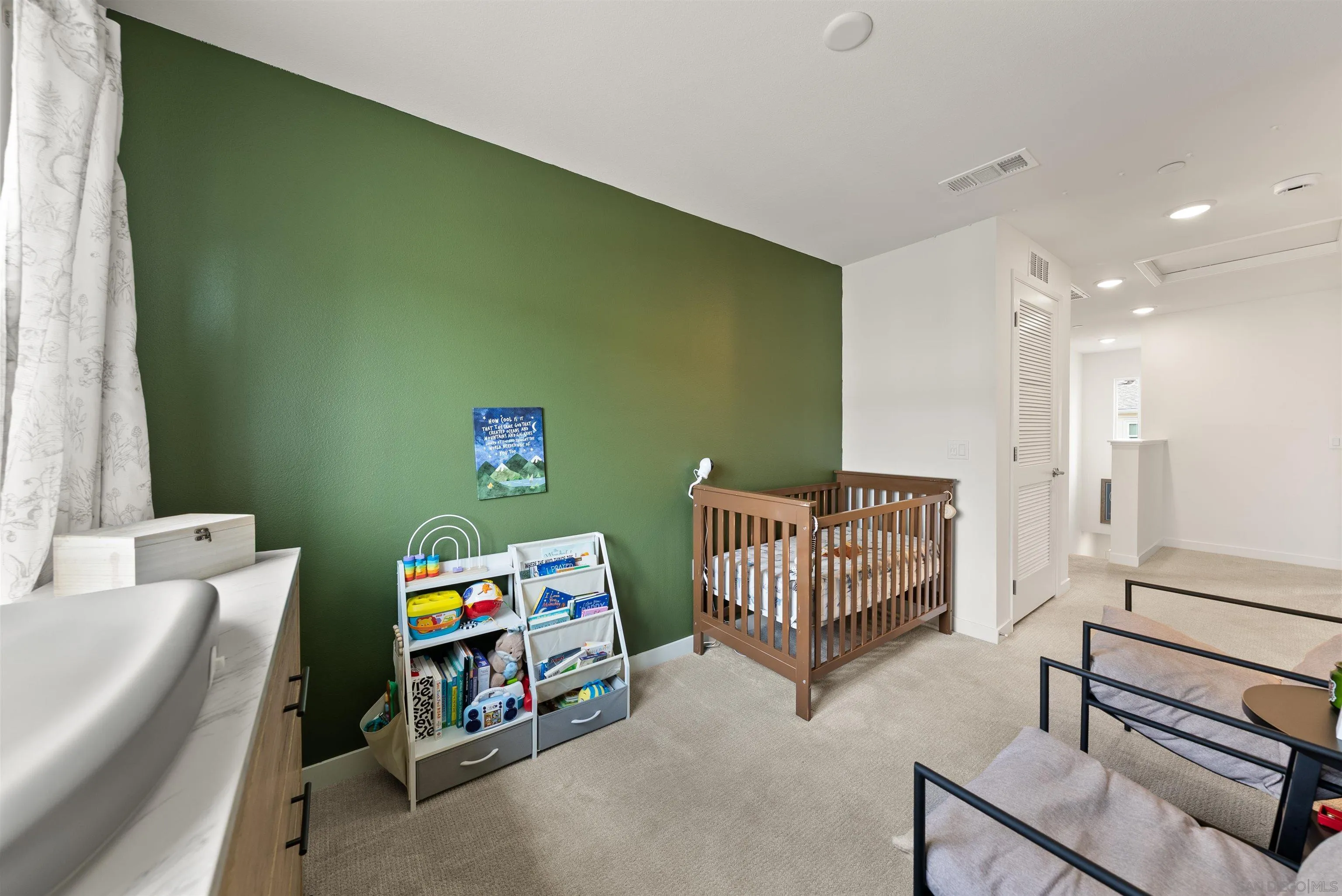 323 Satsuma Trail Fallbrook, CA 92028 - Photo 11 of 28 a bedroom with furniture and a window