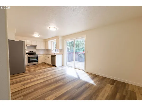 $410,000 | 384 Lower Lavista Court Northwest, Salem, OR 97304