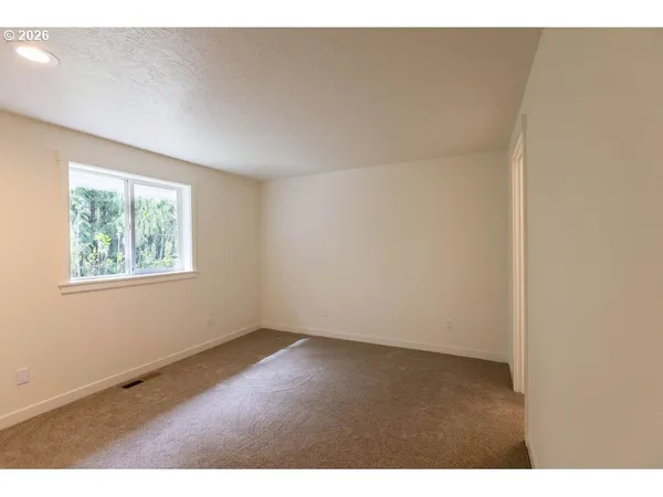 $410,000 | 384 Lower Lavista Court Northwest, Salem, OR 97304