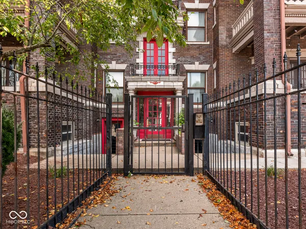 $1,800 | 2161 North Meridian Street, Unit 4, Indianapolis, IN 46202