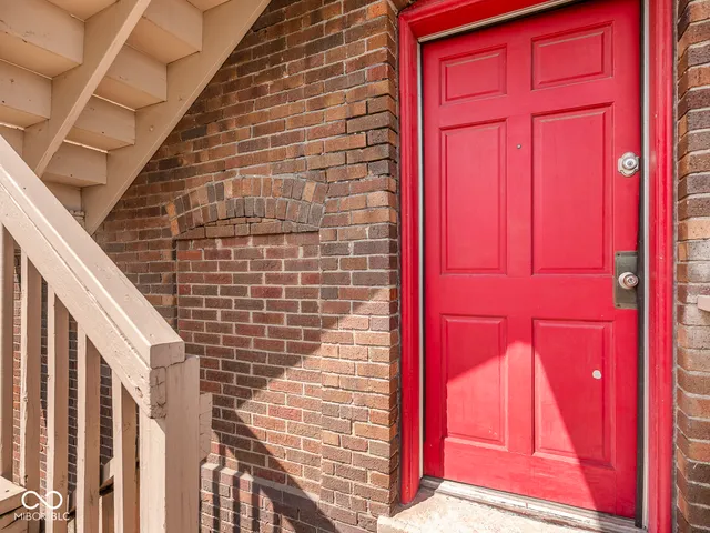 $1,800 | 2161 North Meridian Street, Unit 4, Indianapolis, IN 46202