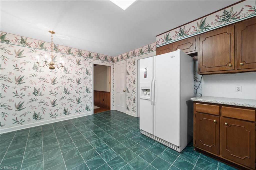 731 Lichfield Road Winston-Salem, NC 27104 - Photo 10 of 32 Gallery Image 10