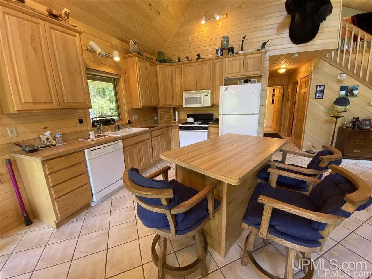 5109 N River Road Manistique, MI 49854 - Photo 5 of 46