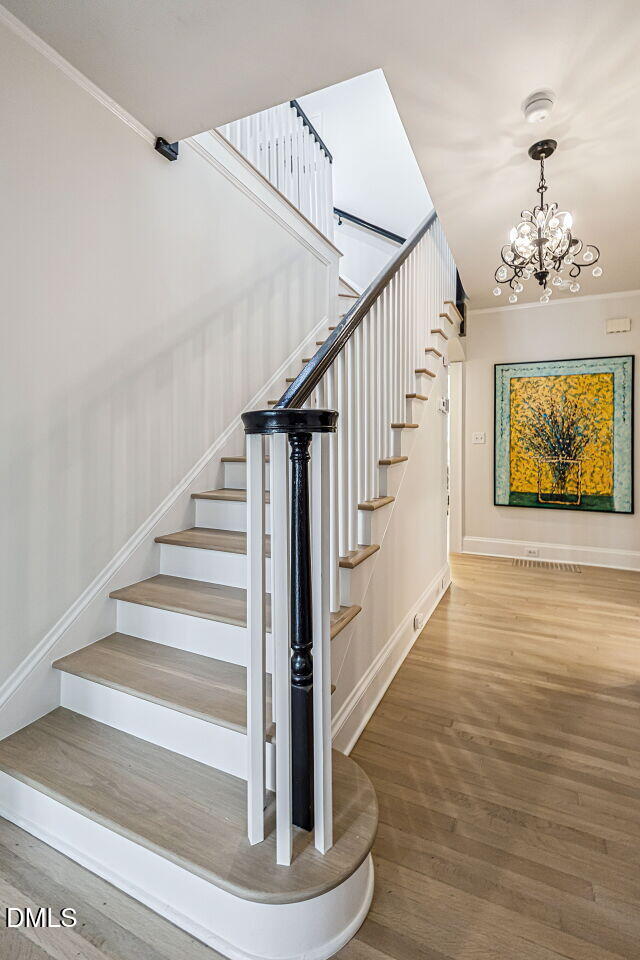 15 Henderson Street Raleigh, NC 27607 - Photo 14 of 66 Hallway