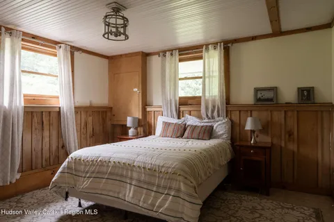 $669,000 | 452 Cunningham Road, Durham, NY 12422