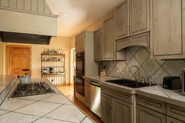 $669,000 | 452 Cunningham Road, Durham, NY 12422