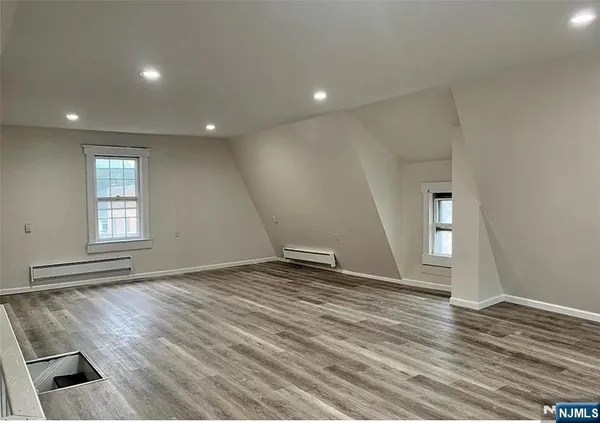 $2,500 | 187 Franklin Avenue, Nutley, NJ 07110