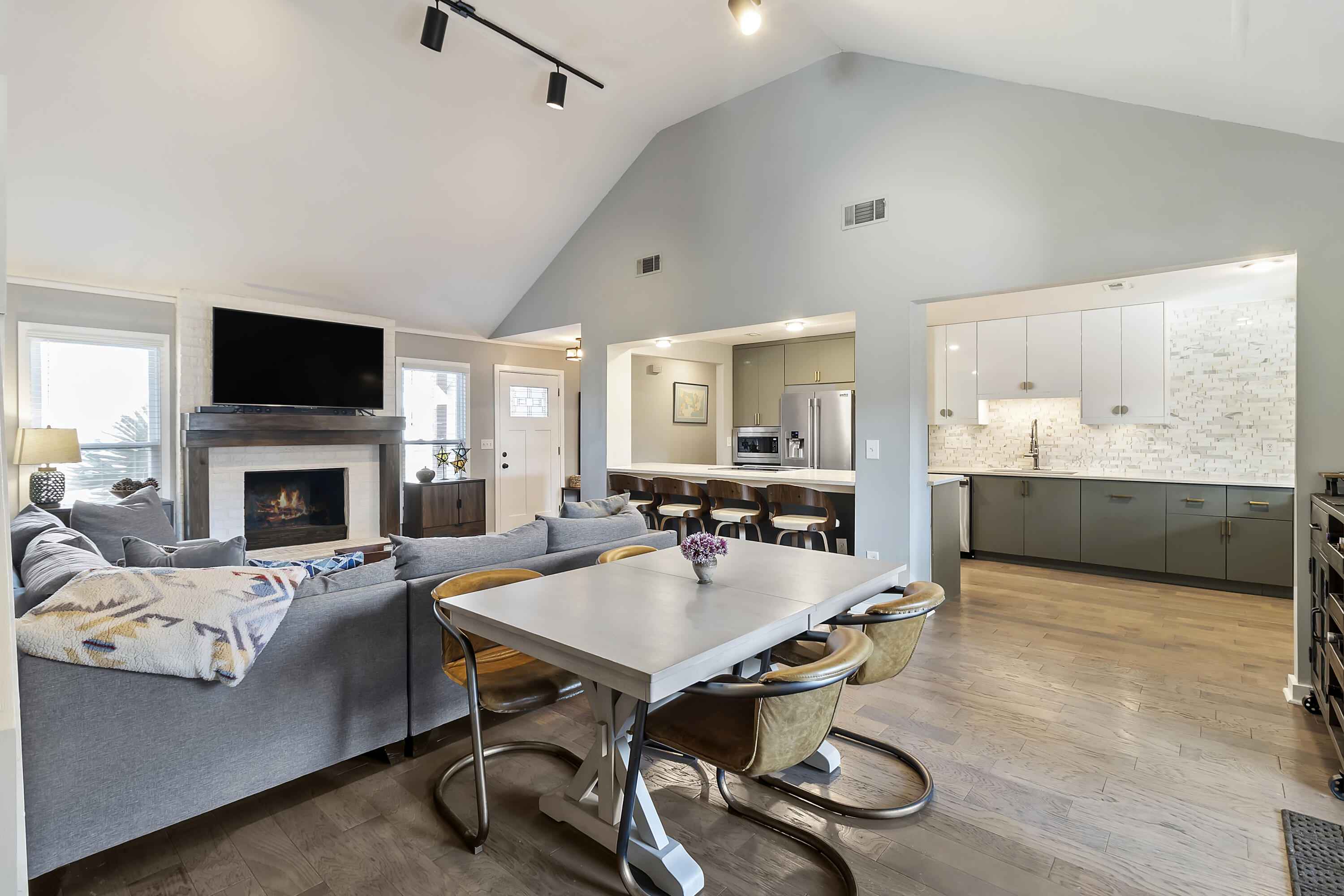 1663 Sulgrave Road Charleston, SC 29414 - Photo 14 of 49 4L1A7218