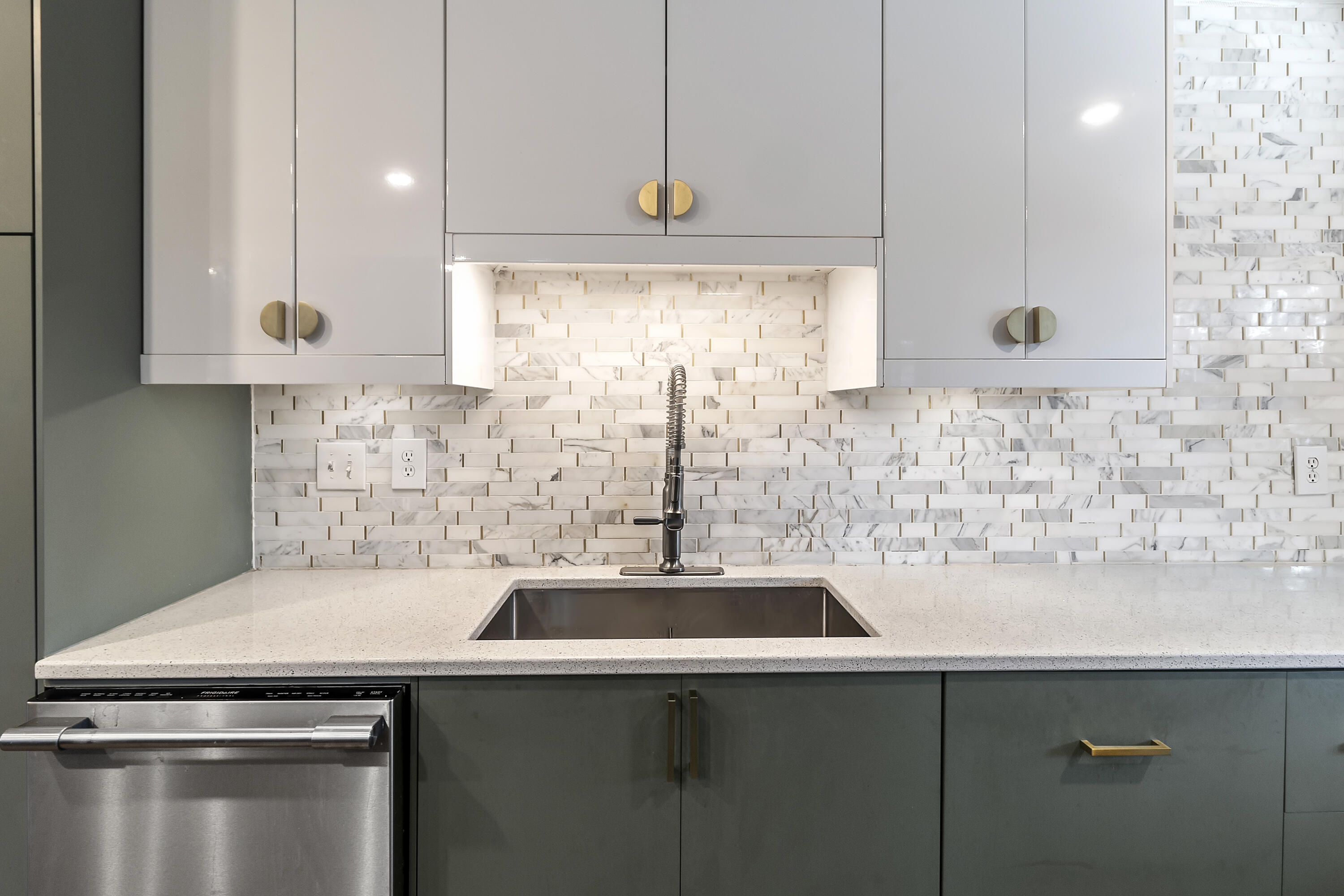 1663 Sulgrave Road Charleston, SC 29414 - Photo 16 of 49 4L1A7228