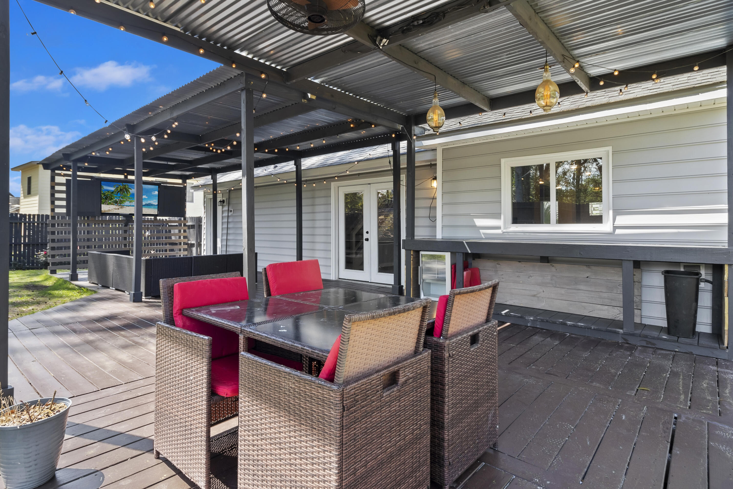 1663 Sulgrave Road Charleston, SC 29414 - Photo 42 of 49 4L1A1945