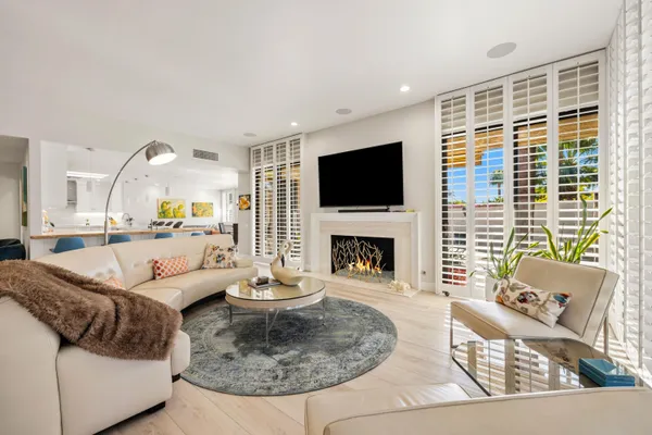 $1,195,000 | 69 Dartmouth Drive, Rancho Mirage, CA 92270