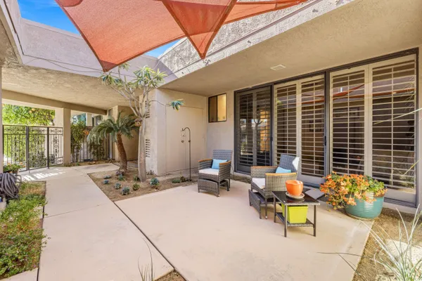 $1,195,000 | 69 Dartmouth Drive, Rancho Mirage, CA 92270