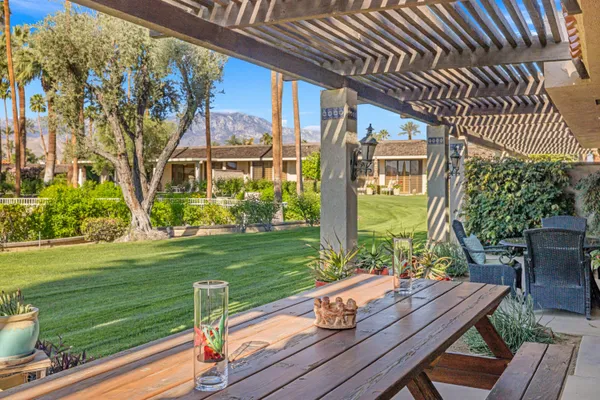$1,195,000 | 69 Dartmouth Drive, Rancho Mirage, CA 92270