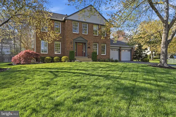 $995,000 | 5612 Kemp Lane, Burke, VA 22015