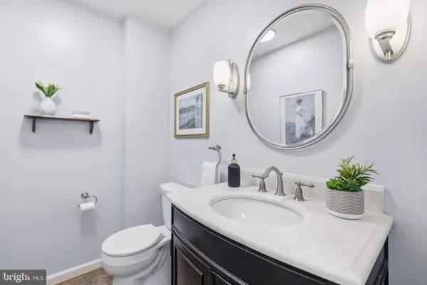 $995,000 | 5612 Kemp Lane, Burke, VA 22015