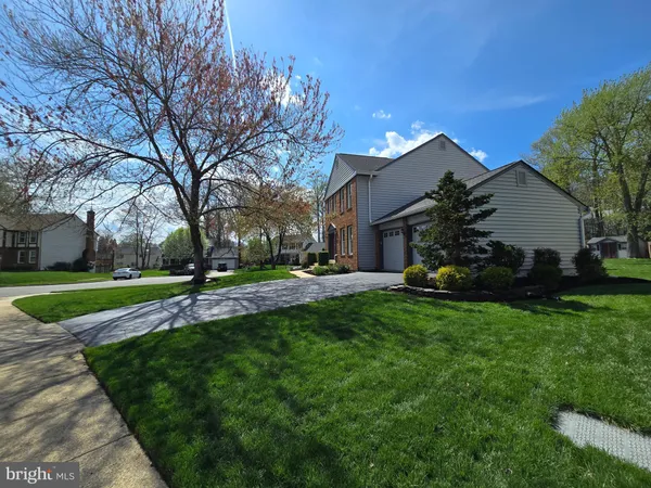 $995,000 | 5612 Kemp Lane, Burke, VA 22015