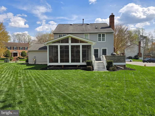 $995,000 | 5612 Kemp Lane, Burke, VA 22015