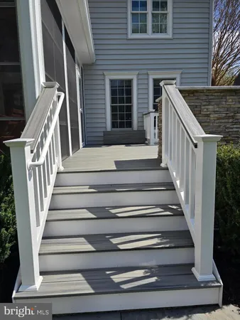 $995,000 | 5612 Kemp Lane, Burke, VA 22015