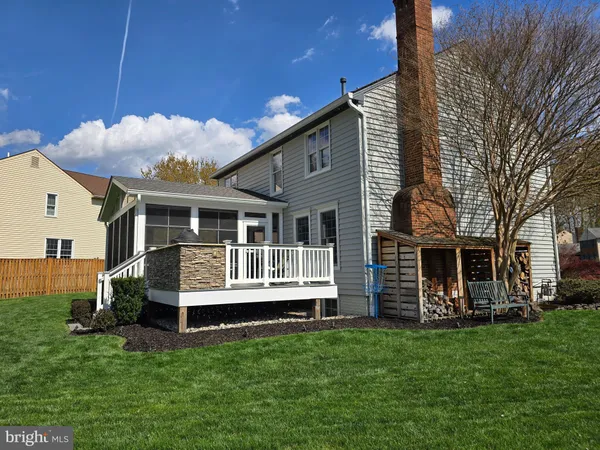 $995,000 | 5612 Kemp Lane, Burke, VA 22015