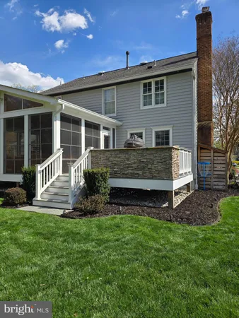 $995,000 | 5612 Kemp Lane, Burke, VA 22015