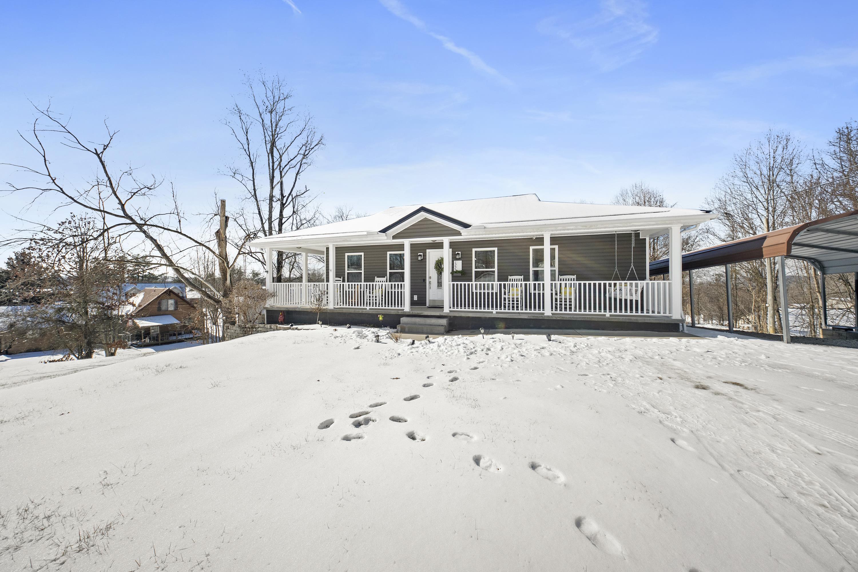 1222 Richard Drive Raceland, KY 41169 - Photo 2 of 32