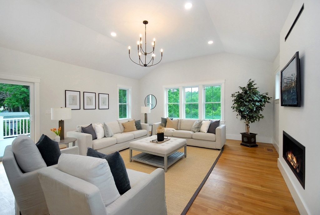 461 Old Bedford Road Concord, MA 01742 - Photo 15 of 42 Gallery Image 15