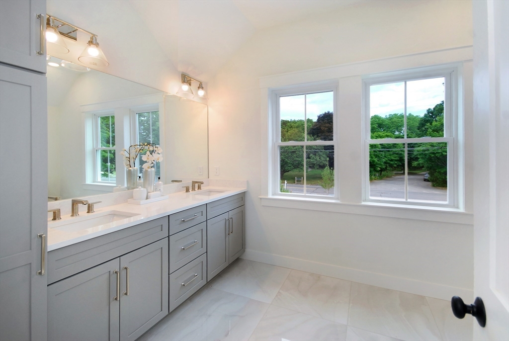 461 Old Bedford Road Concord, MA 01742 - Photo 27 of 42 Gallery Image 27
