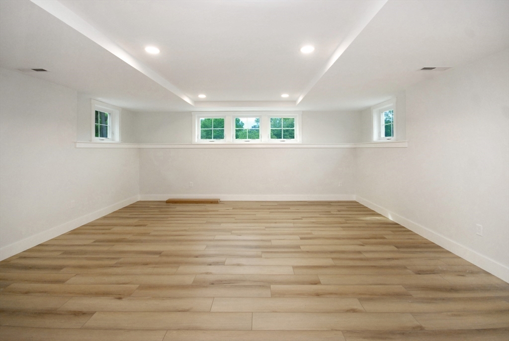 461 Old Bedford Road Concord, MA 01742 - Photo 36 of 42 Gallery Image 36