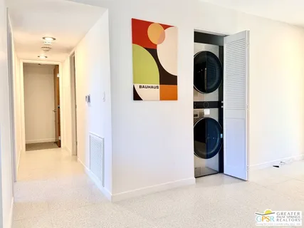 $589,000 | 588 East San Lorenzo Road, Unit 105, Palm Springs, CA 92264